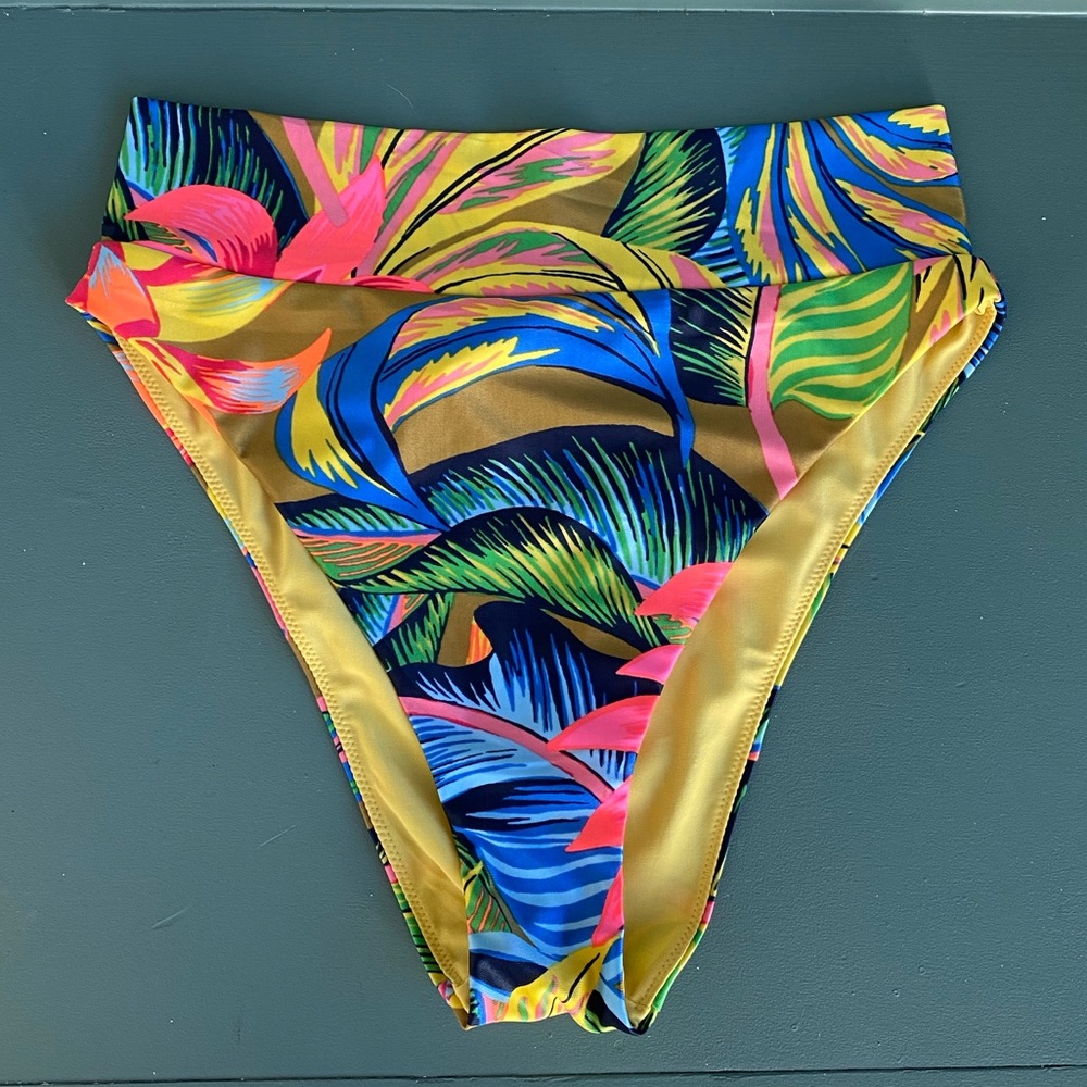 NWT Aerie High Cut Cheeky Bottom